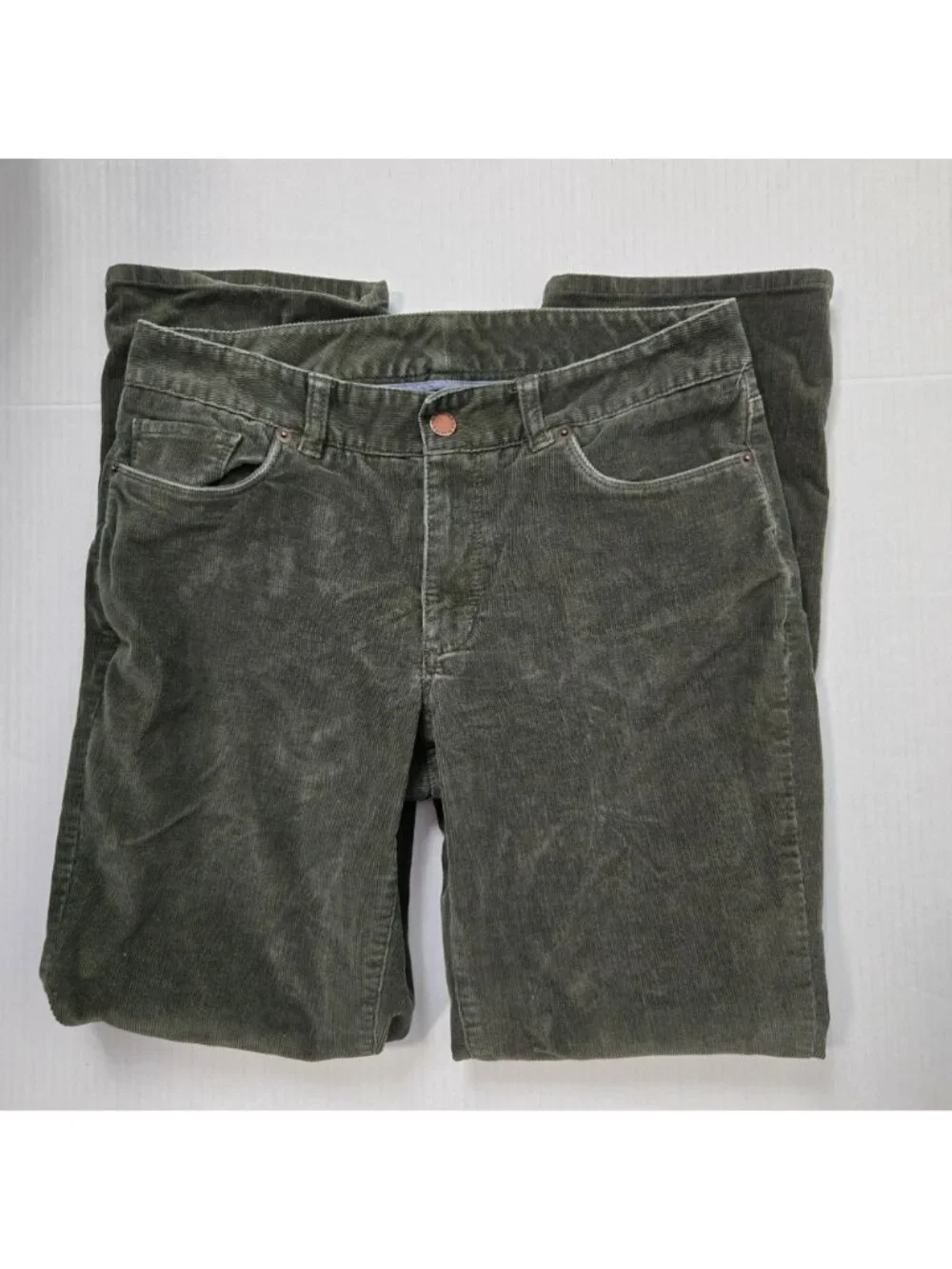 L.L. Bean Women's Size 6 Petite Casco Corduroy Straight Leg Favorite Fit Pants